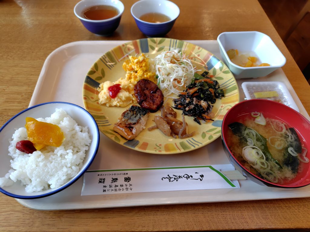 雷鳥荘の朝食