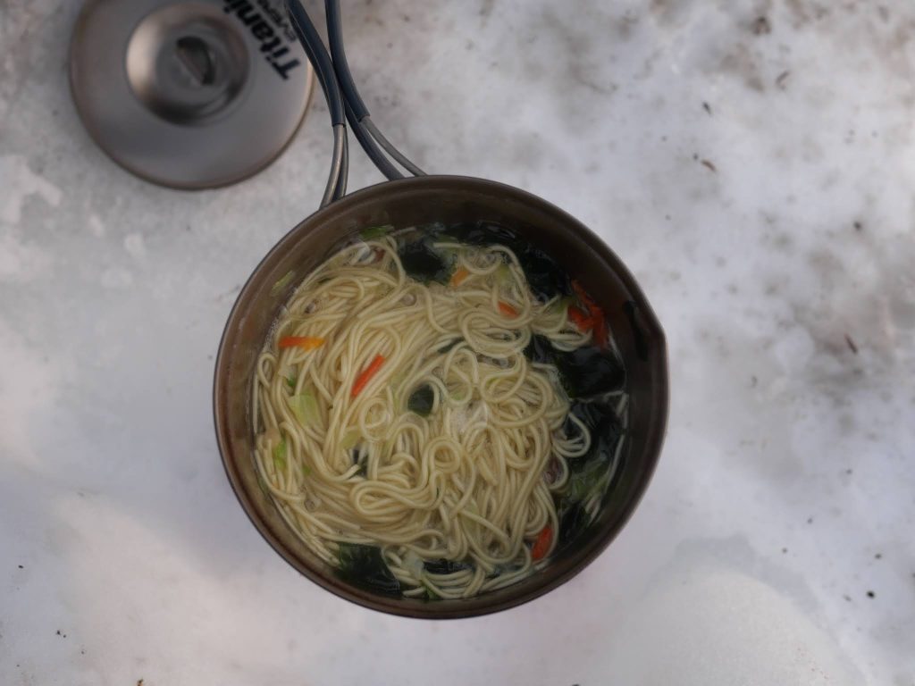 朝ごはんのシンプルラーメン