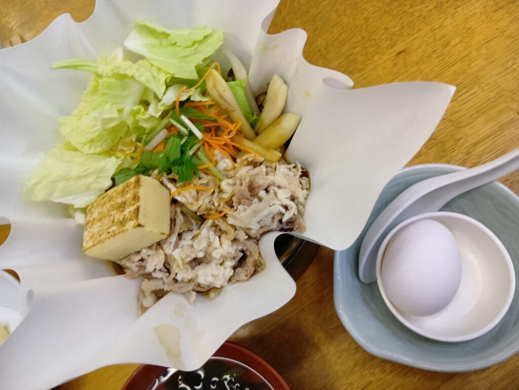 夕食のすき焼き鍋