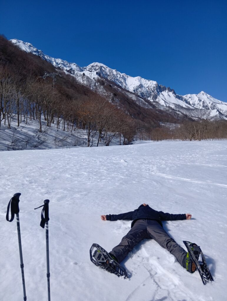 雪原に寝そべってみる