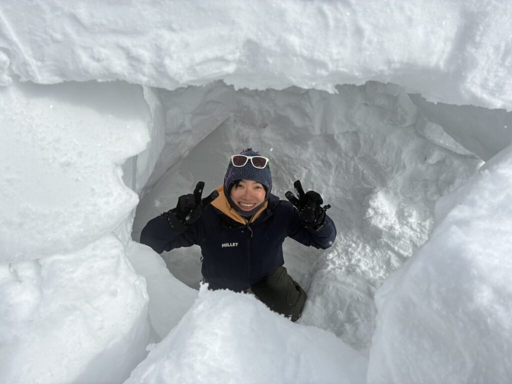 まだまだ上部がふさがらない