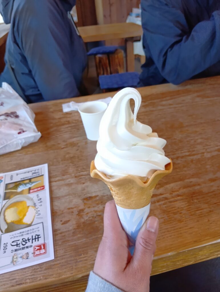 道の駅たくみの里のお豆腐ソフト